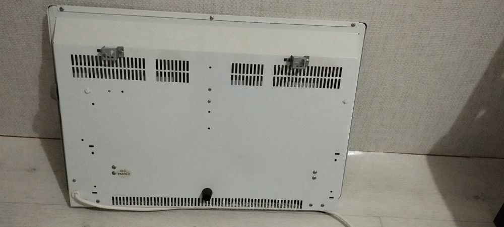 Обогреватель настенный