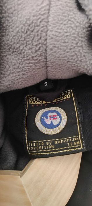 Анурак Napapijri