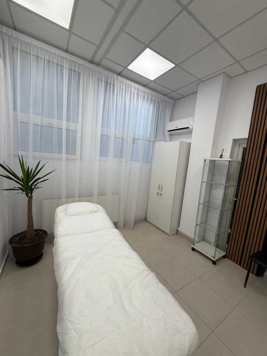 Camera salon infrumusetare