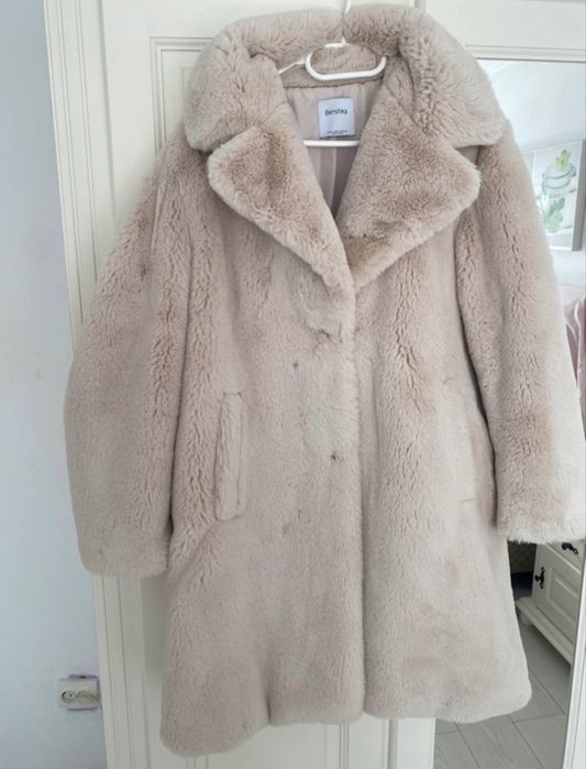 Haina pufoasa bej (M)