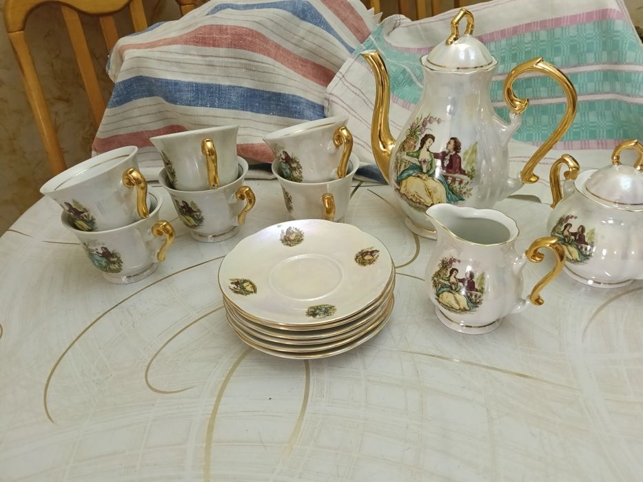 Продам чайный сервиз Мадонна