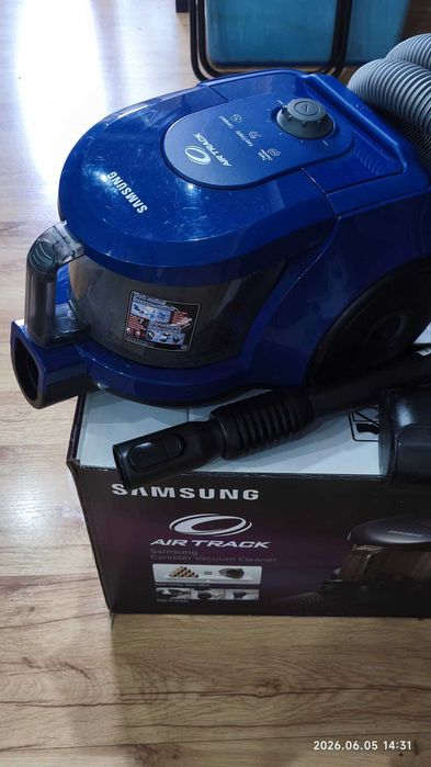 Aspirator fără sac Samsung Air Track