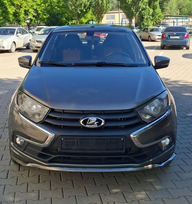 Продам Lada Granta люкс