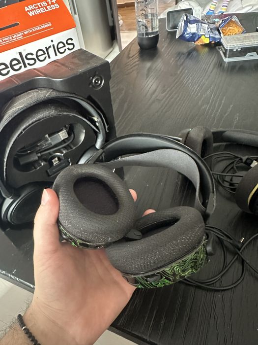 STEELSERIES Безжични слушалки лот - arctis 7+,arctis 5, arctis 1