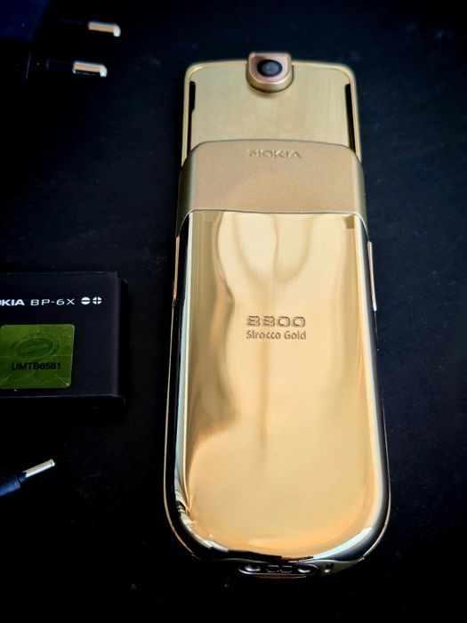 телефон Nokia 8800 Sirocco Gold, Нокиа 8800 Сироко Голд оригинален