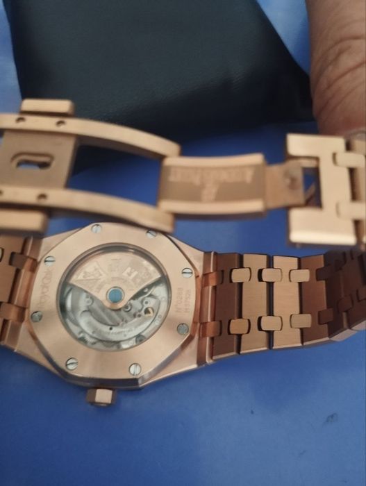 Часы оригинальное