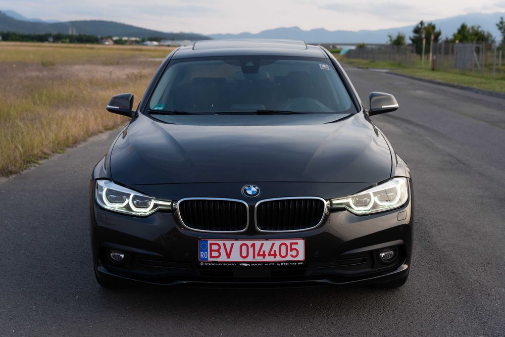 BMW Seria 3 F30 320d Facelift Automat Trapa LED Memorii Head Up 3 Butoane