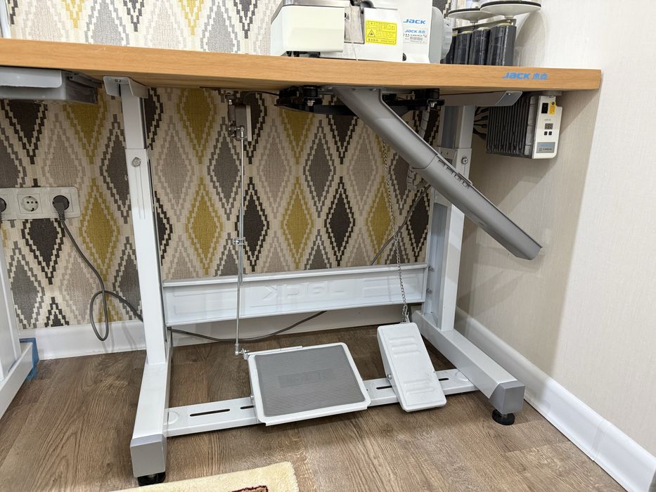 Оверлок Jack JK-804D-M2-24