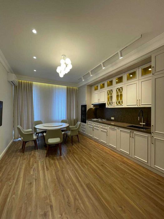 ЖК London Мирзо-Улугбекский район Новомосковская Дархан 4/8/10 130кв.м