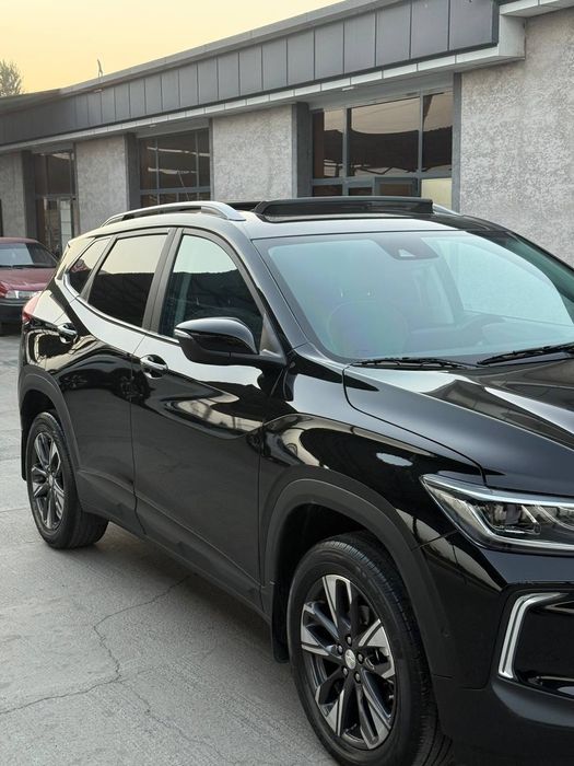 TRACKER пример 2023йил. Наварот