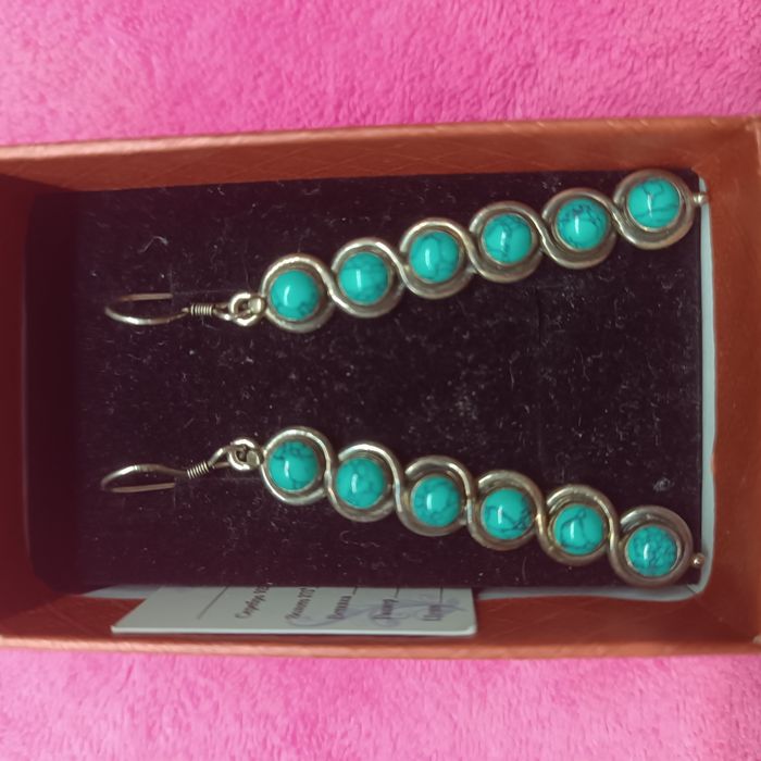 Продам серебряный комплект