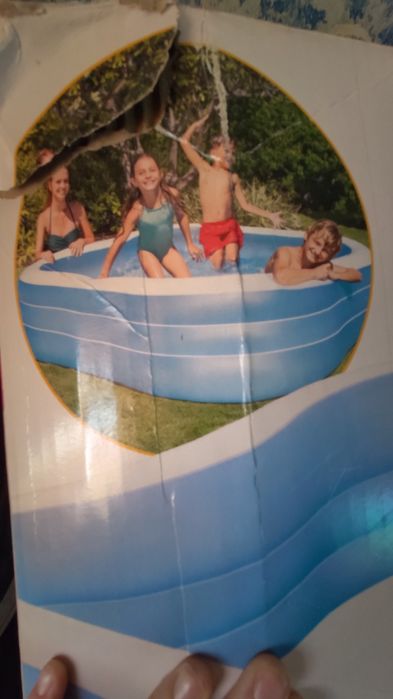 Бассейн надувной