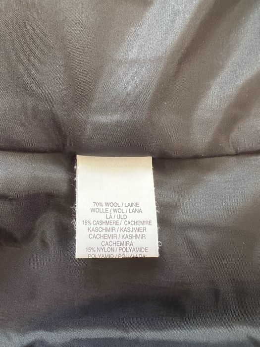 Дълго до глезена тъмно сиво вълнено палто