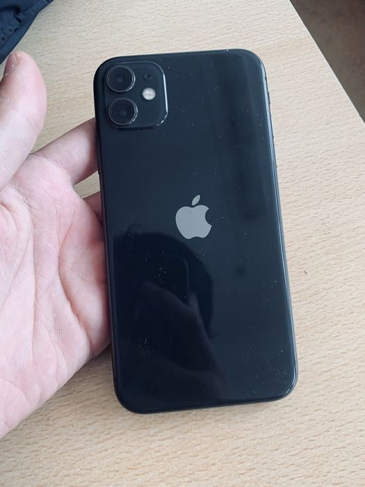 Айфон 11 хорошем состояние