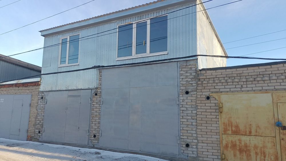 Гараж продам недоделанный двухэтажный