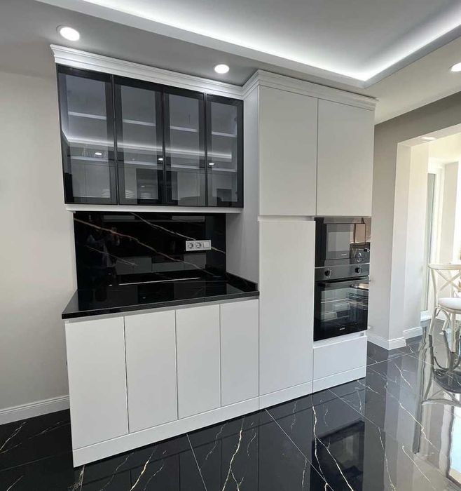 Мебель для кухонной