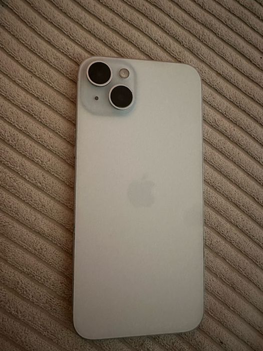 Iphone 15 plus 85% baterie