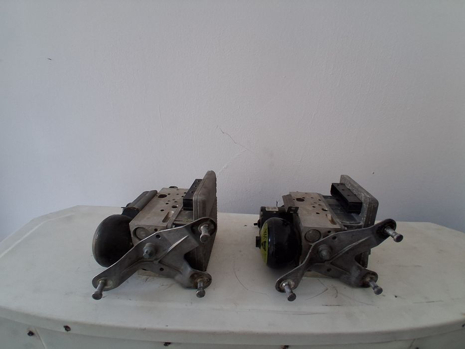 De vanzare Pompa  /Modul  de franare SBC  Mercedes  E  clas  ,BOSCH O