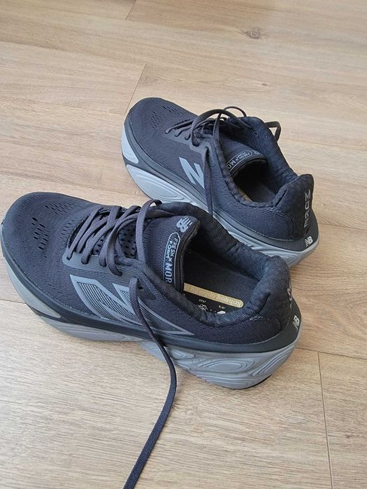 New Balance маратонки