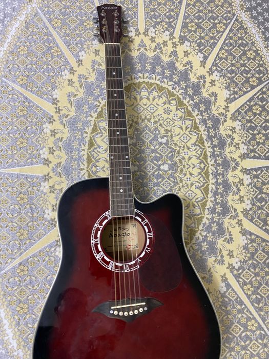 Gitara гитара сатылады ватсап жазамыз