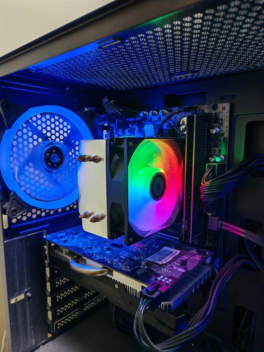 i3 12100f - RX580 8GB - 32Gb D4 Ram