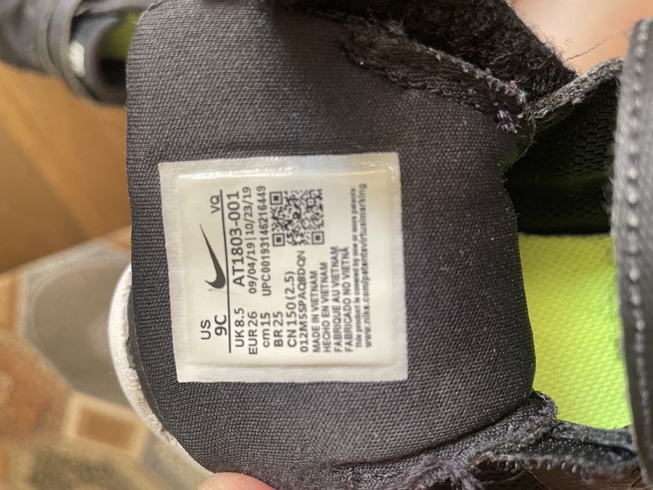 Кросовки Nike оригиналтные
