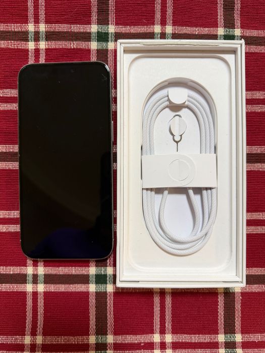 iPhone 15 pro max 256 go