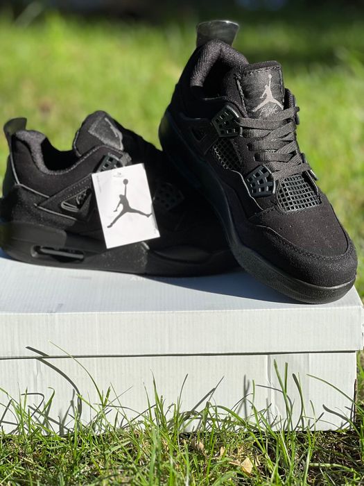 Jordan 4 Black Cat