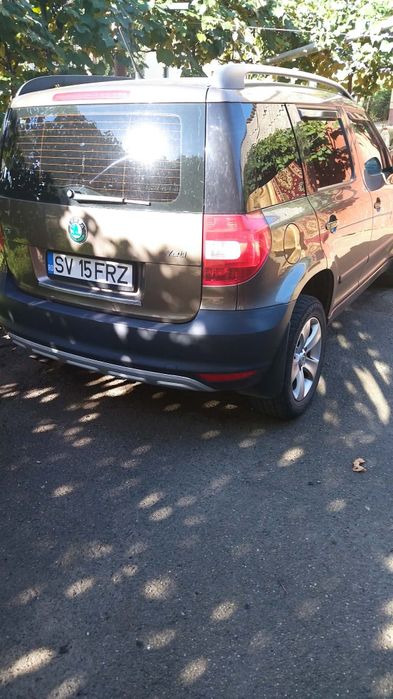 Skoda Yeti 2012 .