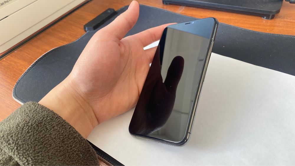 Продам iphone 11 pro max