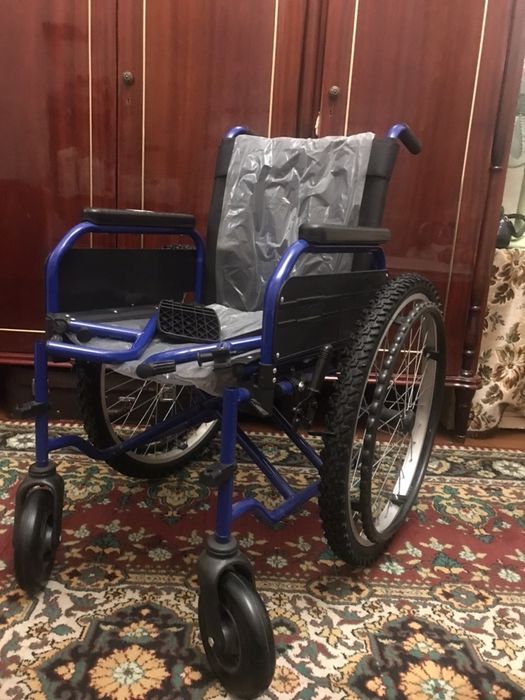 Инвалидное кресло