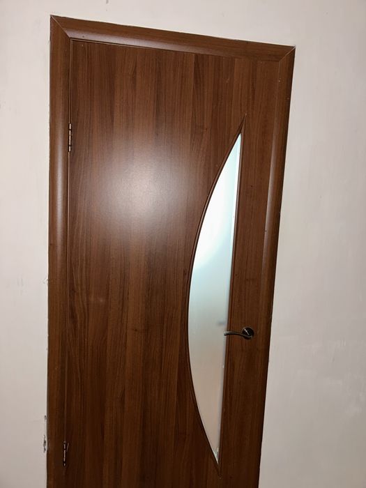 Срочно продам двери