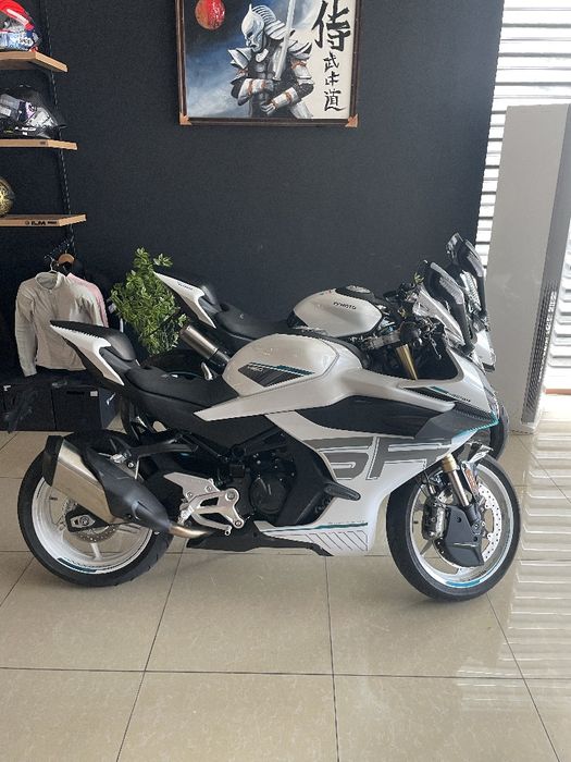 Cf moto 450SR 1500km probeg 2025 , abs trection demfer hamma narsa bor