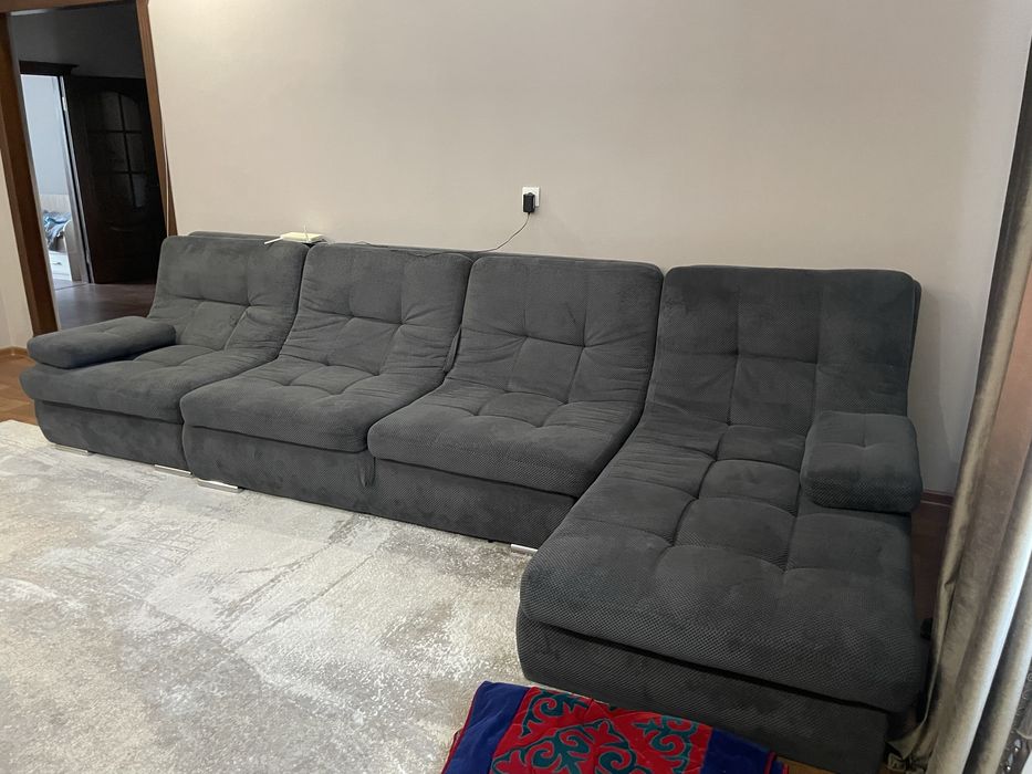 Продам большой диван