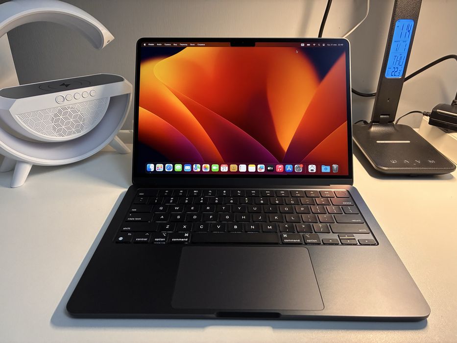 MacBook Air M2 256GB (темно-синий / Midnight)