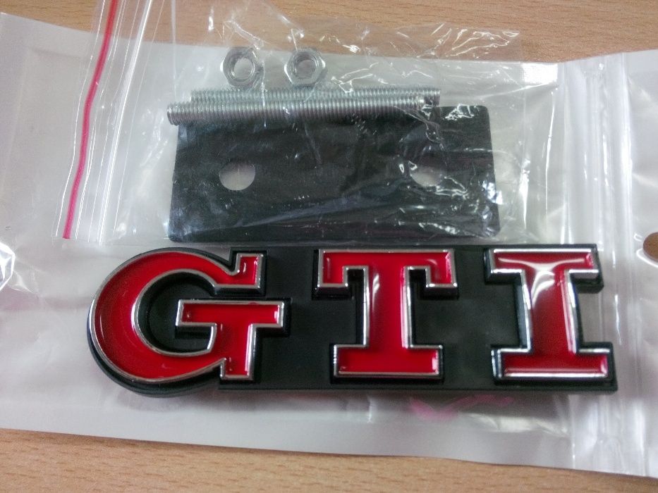 Emblema GTI grila VW GOLF 5 GOLF 6 MK5 MK6