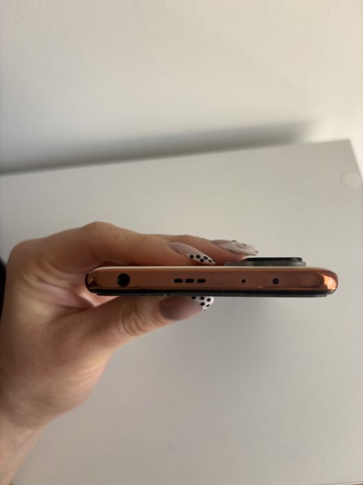 Продавам Xiaomi Redmi Note 10 Pro