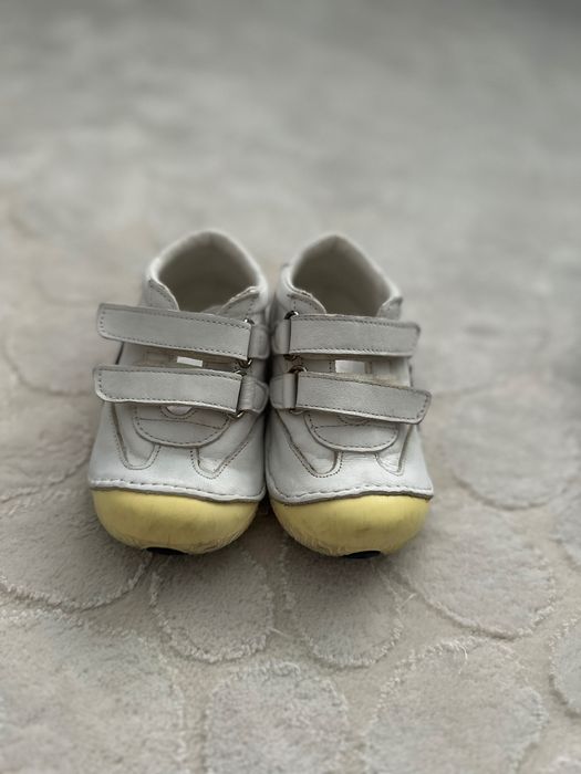 Бебешки/детски обувки и сандали
