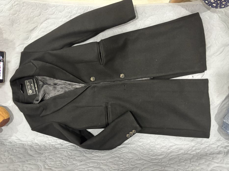 Продам все вещи за 5000, на девушку размер 40-42