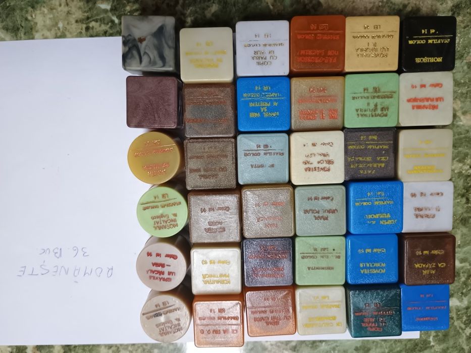 Aparat cu 53 diafilme vechi