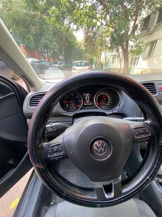 Vând Volkswagen Golf 6 TDI, 105 CP, 2009