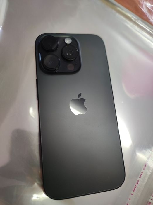 iPhone 16 Pro 256Gb с гарантия