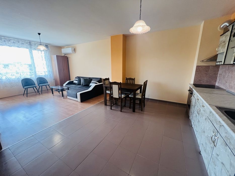 Тристаен апартамент под наем град Хасково