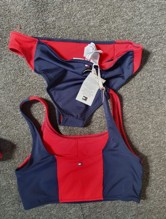 TOMMY HILFIGER costume.baie femei originale