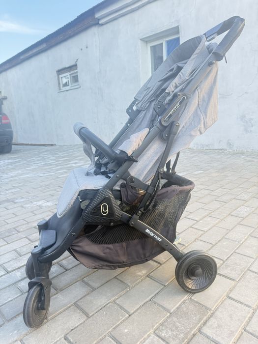 Продам коляску прогулочную
