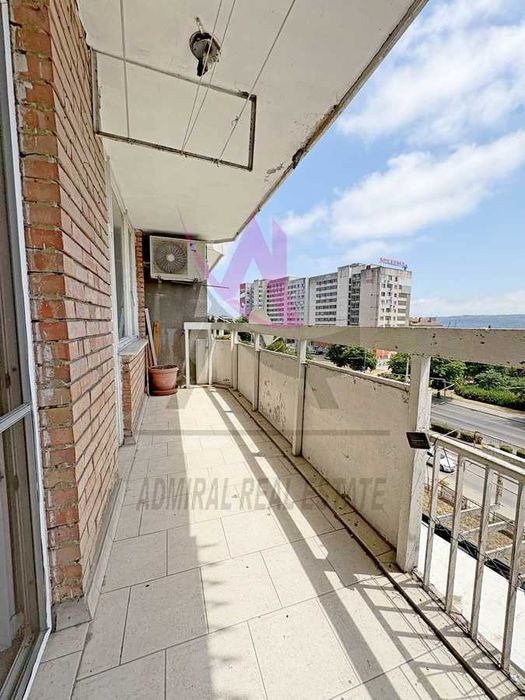 Дава се под наем Тристаен апартамент в Варна, Колхозен пазар - 100 кв.м за 600 € - Снимка #7