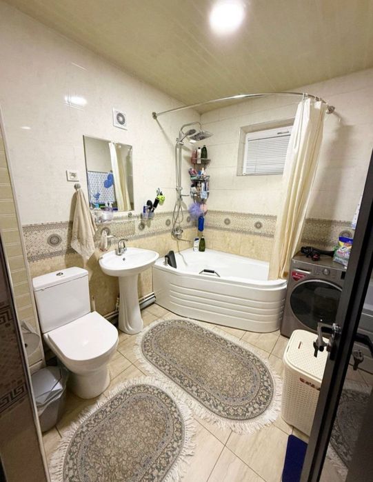 Продаётся квартира на чиланзаре Ц квартол 2*3/3/4.Балкон 2*6.Ипотека