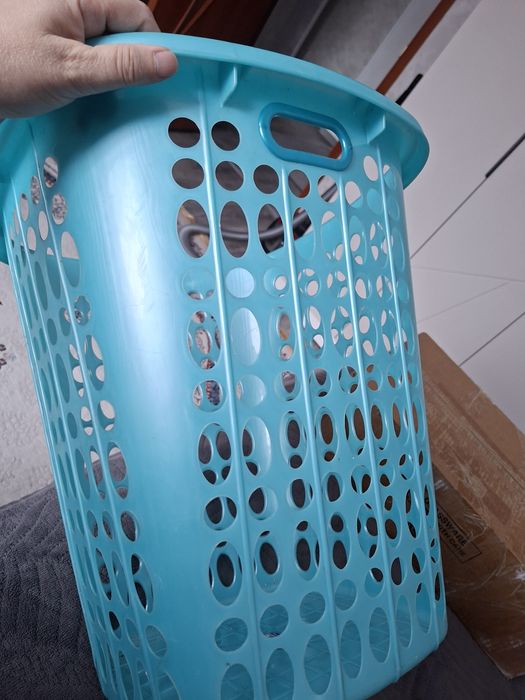 Ящик для белья синего цвета