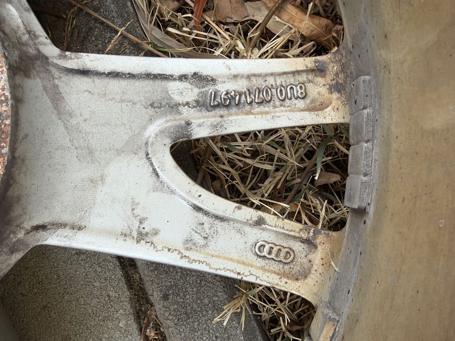 Jante + Cauciucuri iarna 215/60/17 5x112 ET 33 Audi/Volkswagen/Skoda/Seat