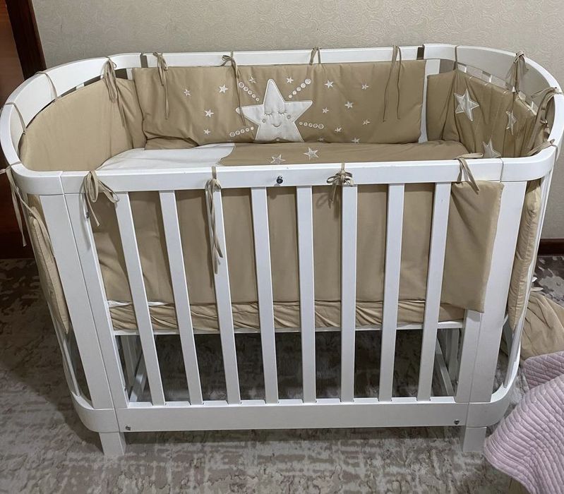 Детская кровать  “Chicco”